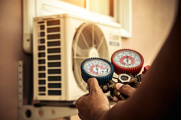 Professional Heat Pump Repair technician working in Troutdale, OR